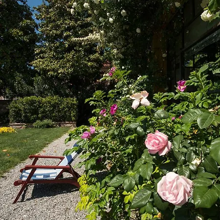 Bed & Breakfast Al Porto Di 3*